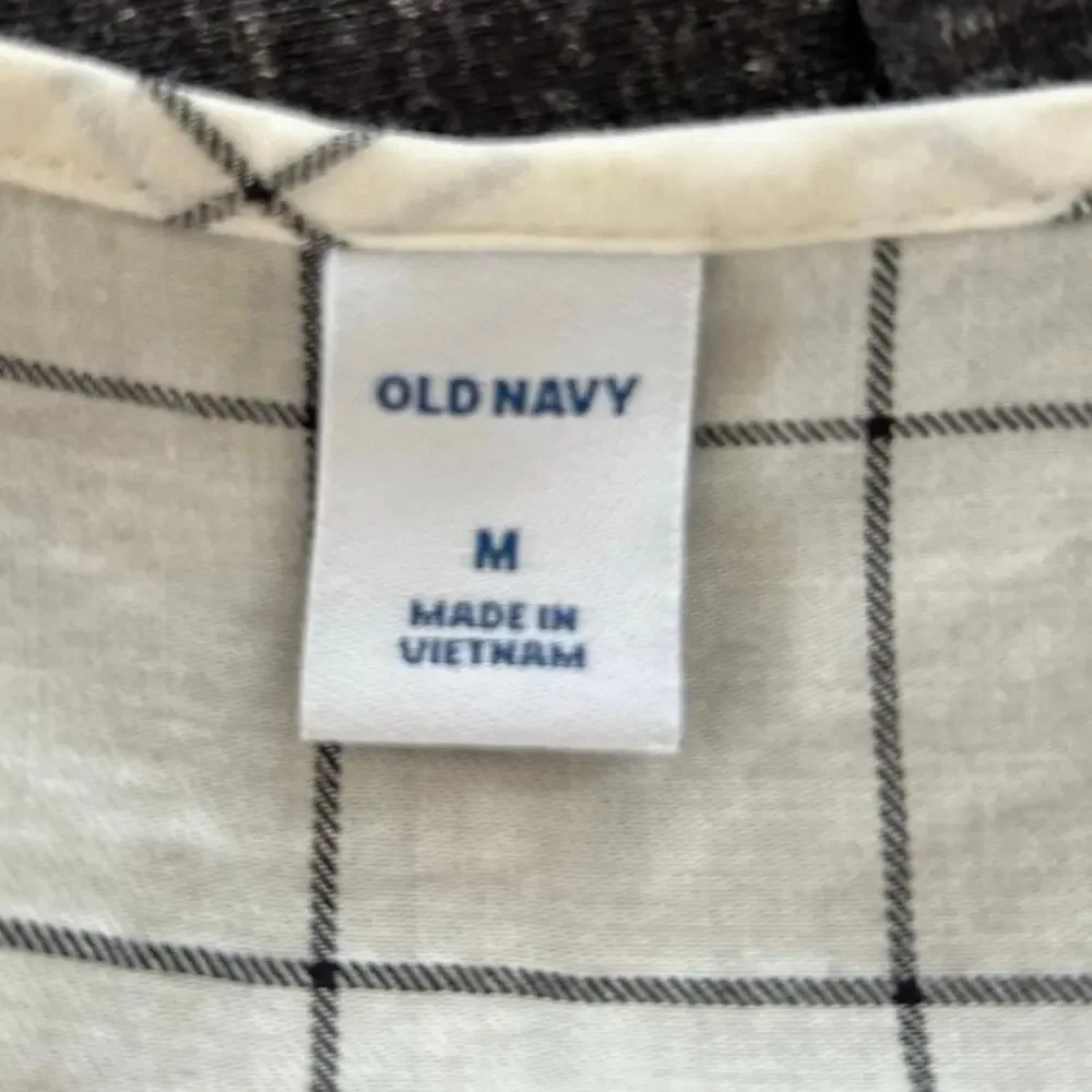 Old Navy Windowpane Grid Blouse Ivory Black Puff Sleeve Keyhole Top M